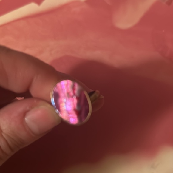 Adjustable pink ring - Picture 2 of 3
